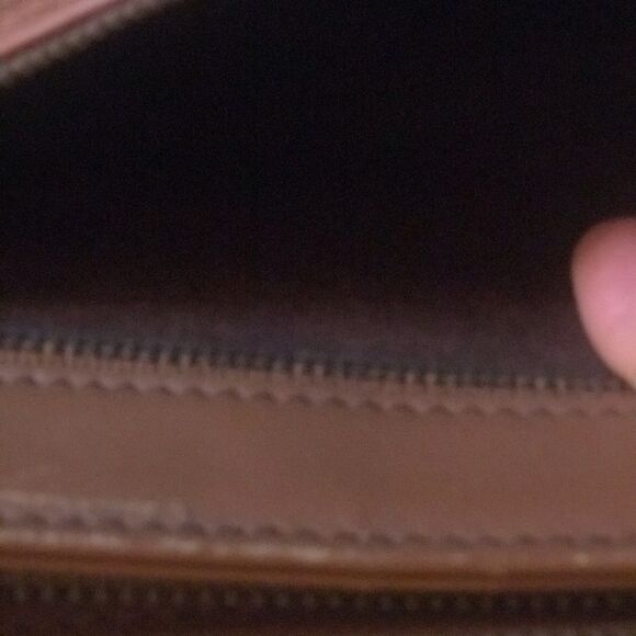 🐎Burberrys of London Mini Business wristlet- normal minimal marks - Picture 3 of 10